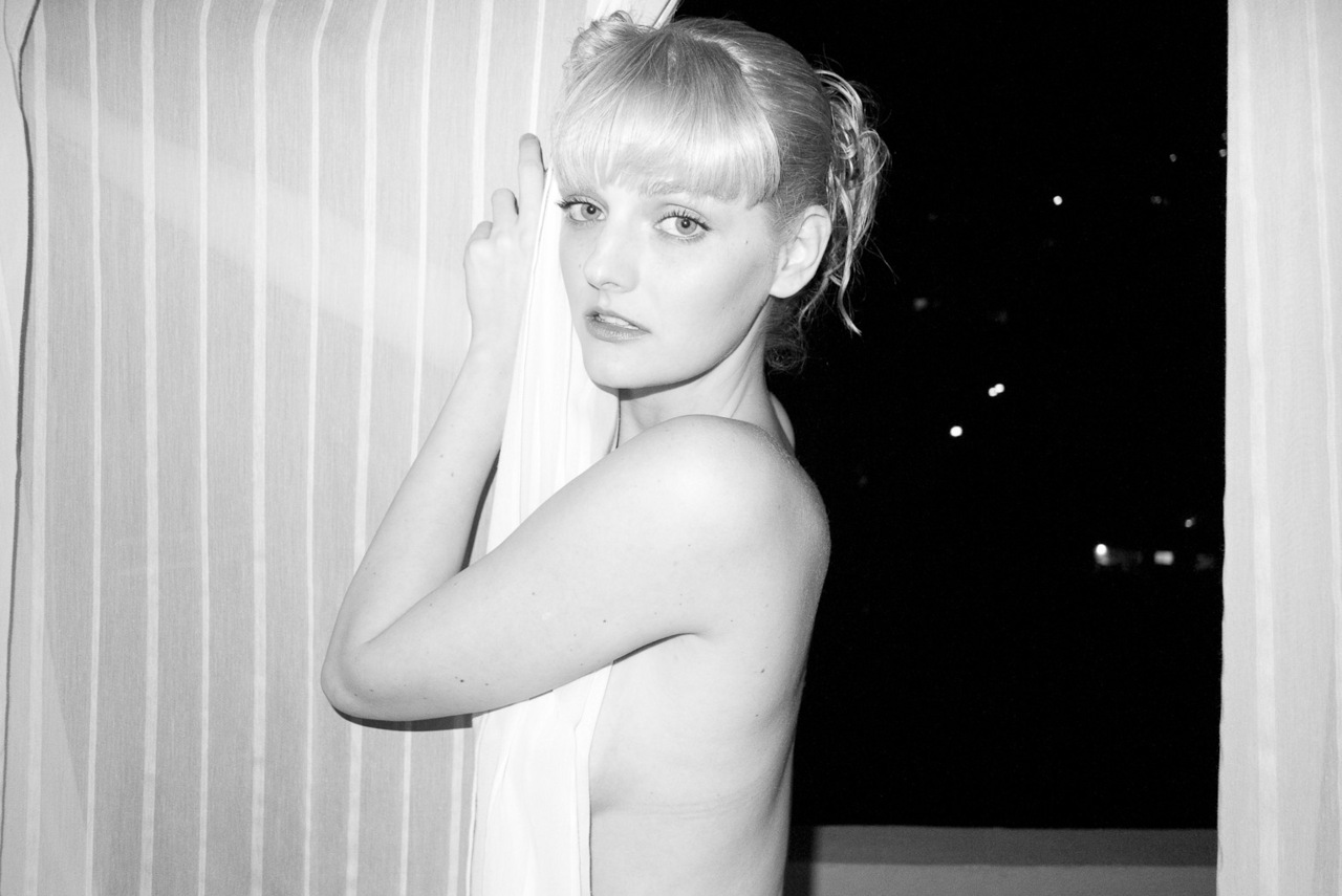 lydia hearst topless